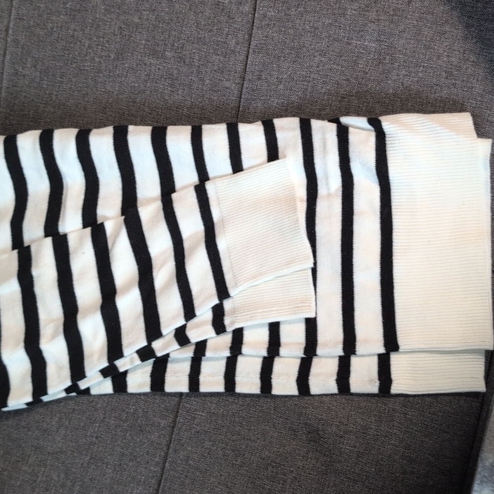 Merona Black and White Striped Cardigan - Picture 4 of 4